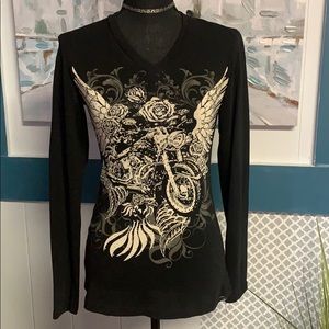 Long sleeved Graphic Tee